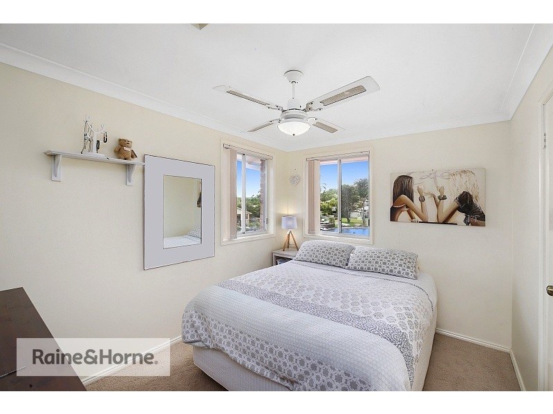 21 Helmsman Boulevard, St Huberts Island NSW 2257