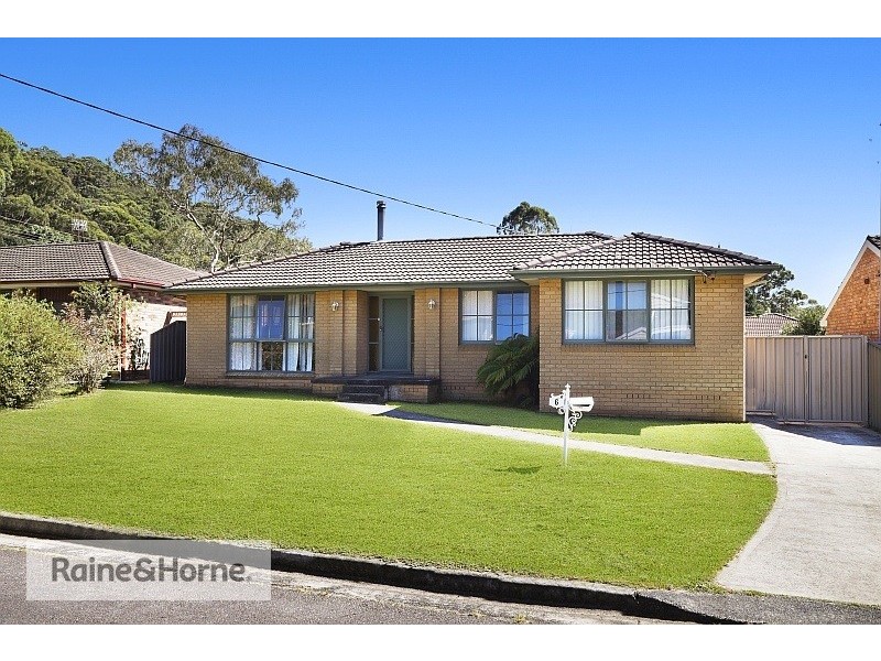 6 Dulkara Road, Woy Woy NSW 2256