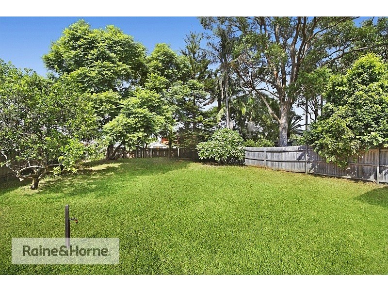 72 Donald Avenue, Umina Beach NSW 2257