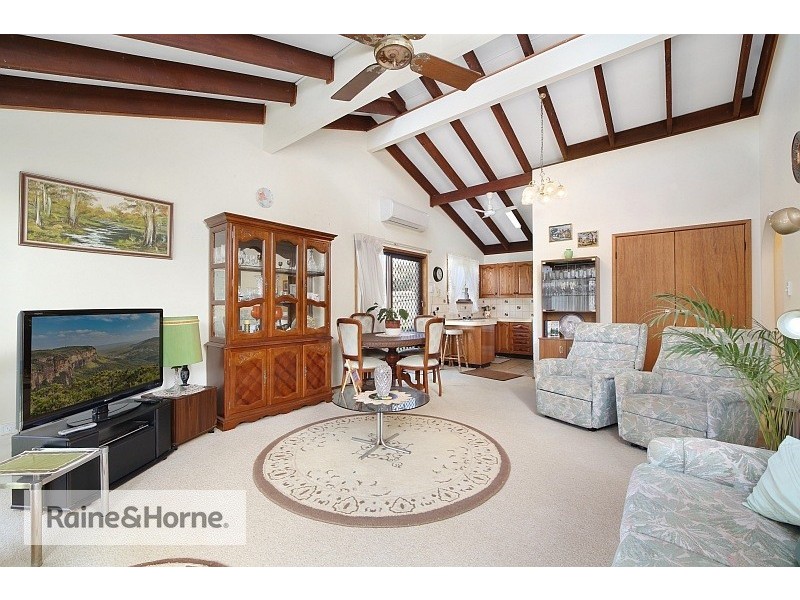 2/29 South Street, Umina Beach NSW 2257