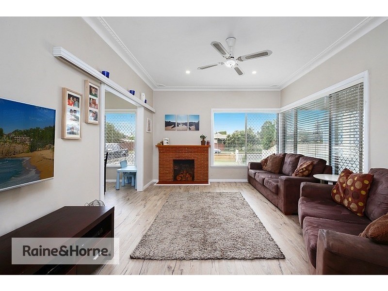 33 Veron Road, Umina Beach NSW 2257