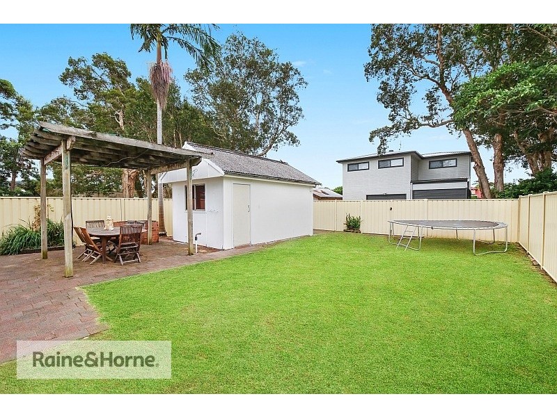 33 Veron Road, Umina Beach NSW 2257