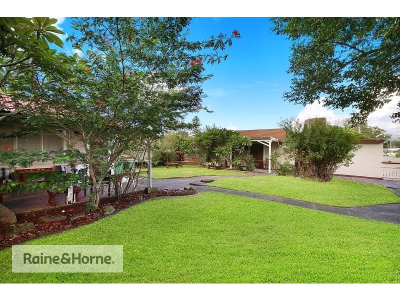 135 Memorial Avenue, Ettalong Beach NSW 2257