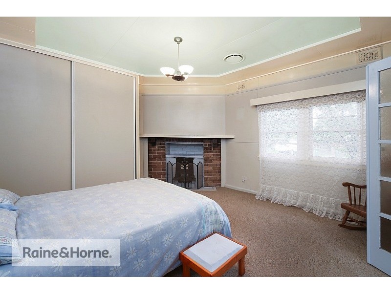 135 Memorial Avenue, Ettalong Beach NSW 2257