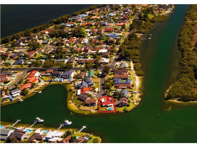 14 Skiff Place, St Huberts Island NSW 2257