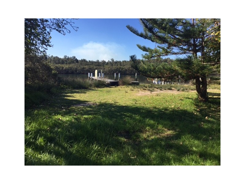 16a Beachfront Parade, St Huberts Island NSW 2257