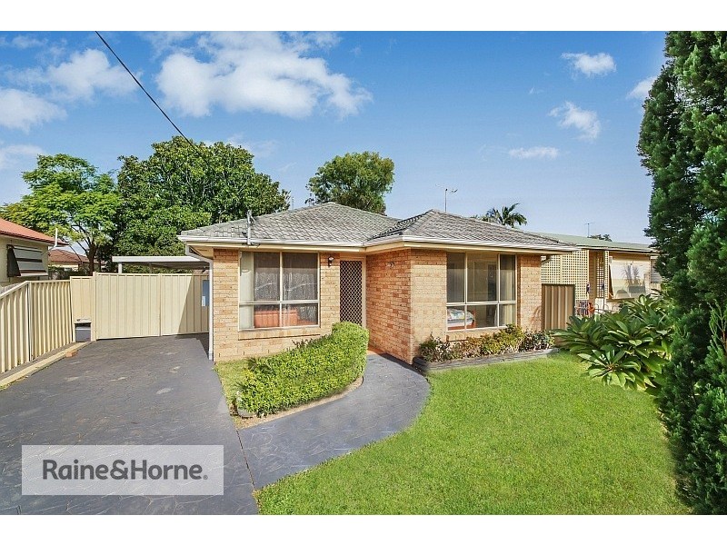 166 Bourke Road, Umina Beach NSW 2257