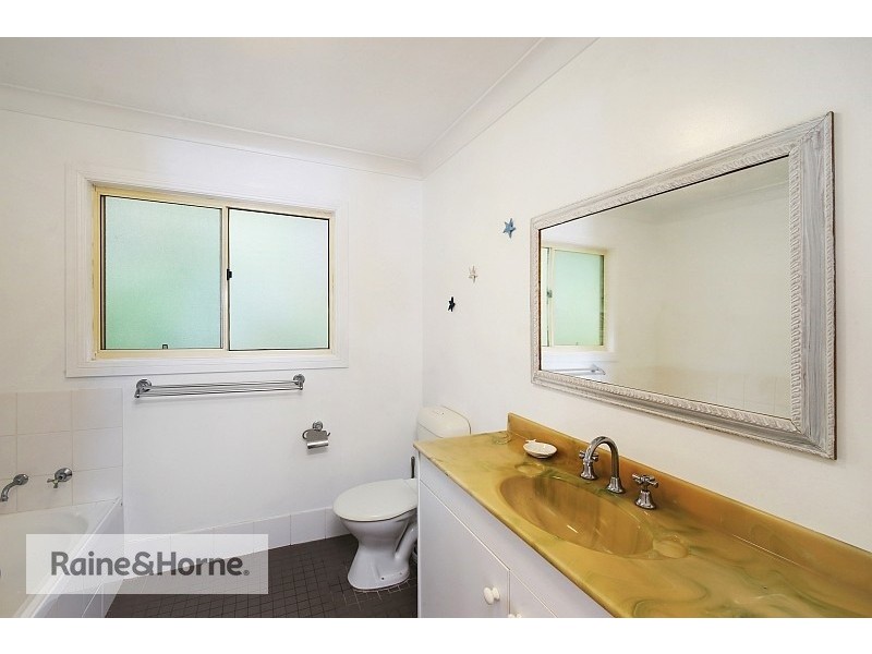 1 Fishermans Parade, Daleys Point NSW 2257