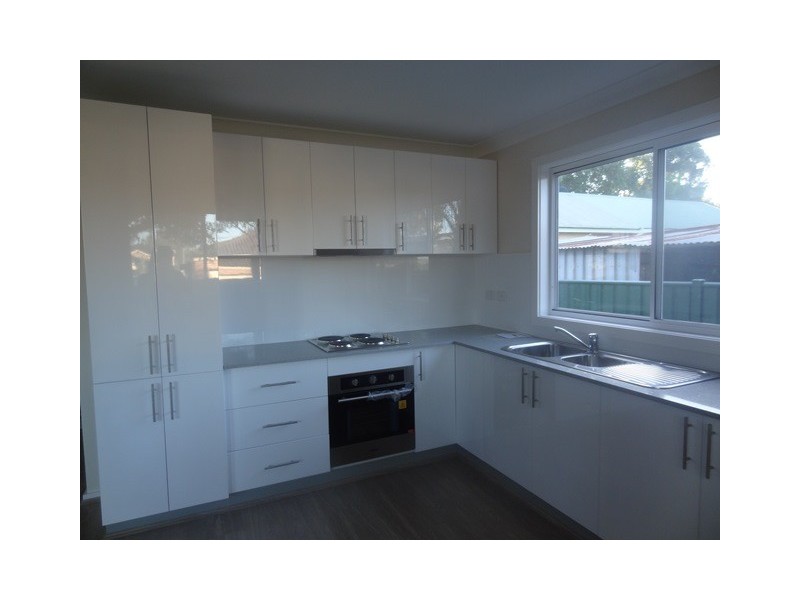 24a Oxford Street, Umina Beach NSW 2257