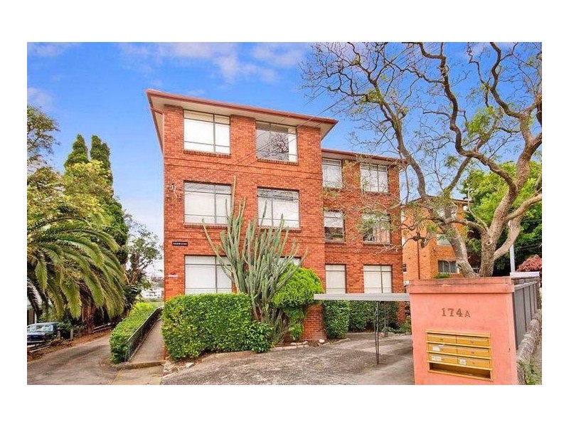 2/174A Kurraba Road, Neutral Bay NSW 2089