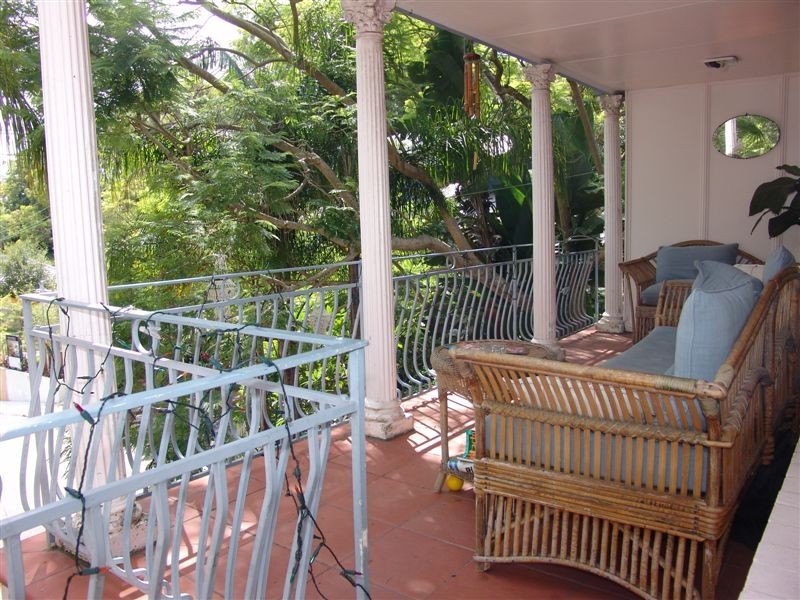 2 Botanic Road, Balmoral Beach, Mosman NSW 2088