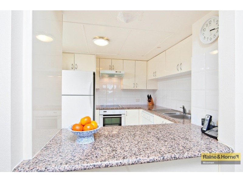 18/69 Bradleys Head Road, Mosman NSW 2088