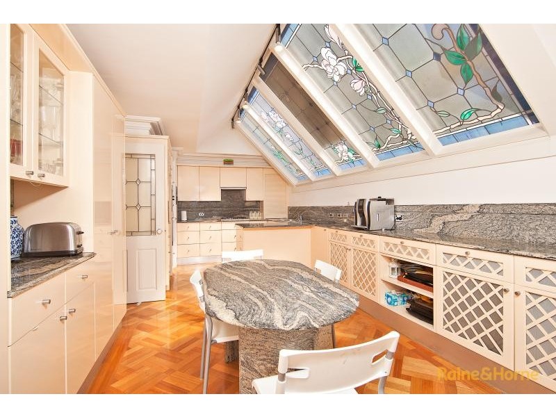 3/39 Moruben Rd, Mosman NSW 2088