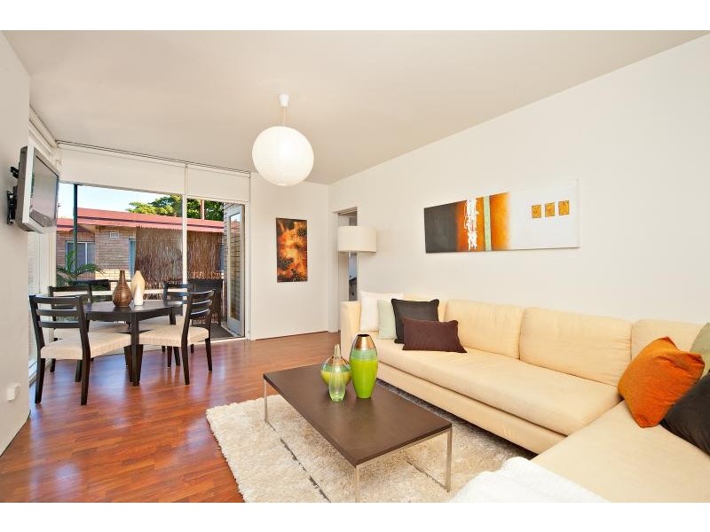 12/90 Raglan Street, Mosman NSW 2088