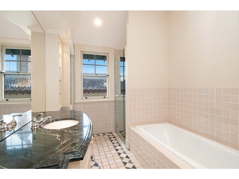 25 Stanley Avenue, Mosman NSW 2088