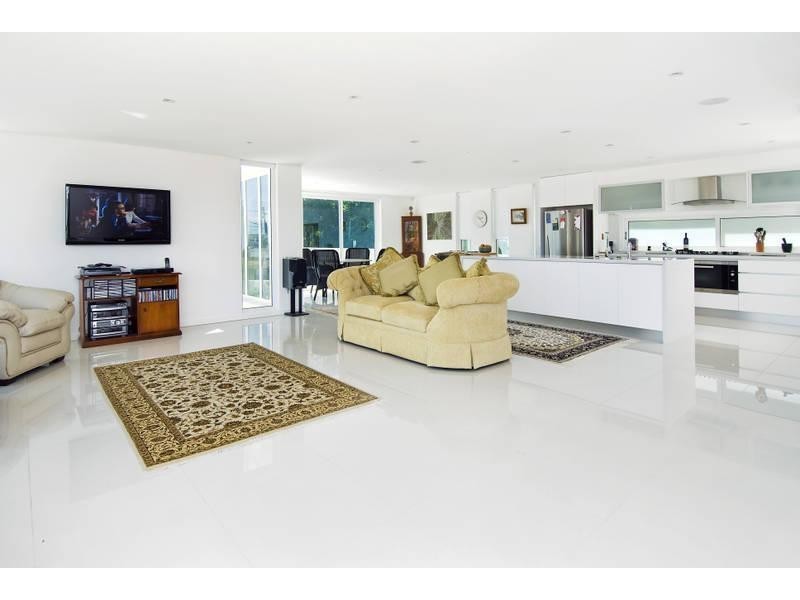 2  Old Sydney Road, Seaforth NSW 2092