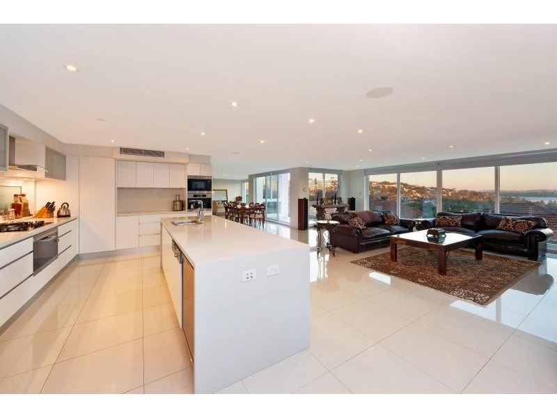 2  Old Sydney Road, Seaforth NSW 2092