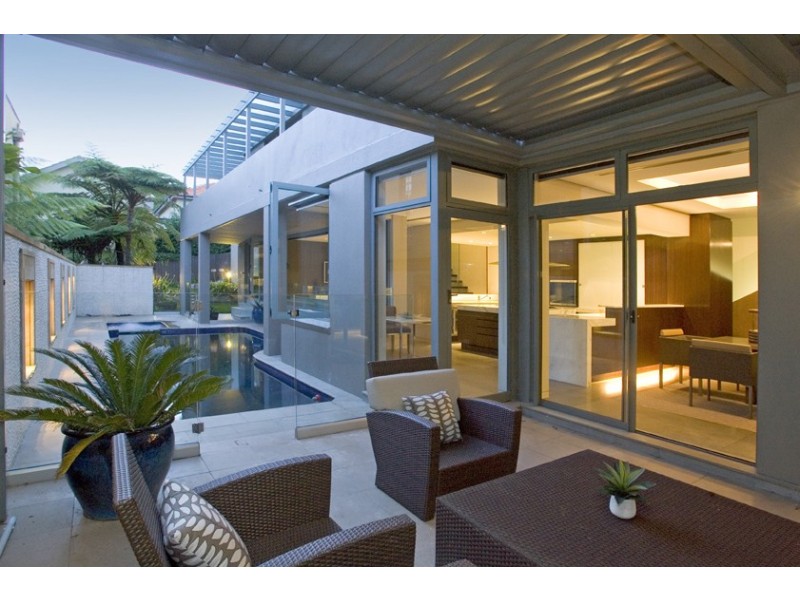 157 Raglan Street, Mosman NSW 2088