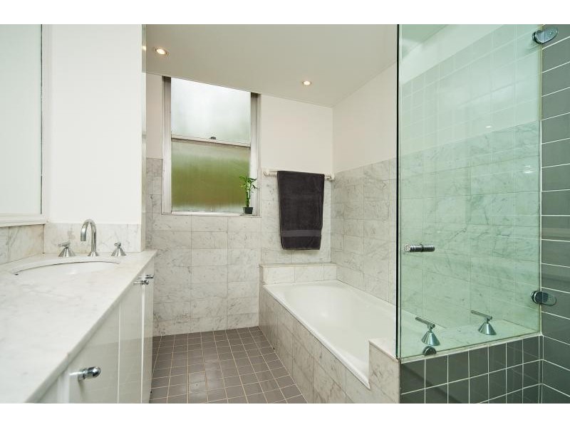 8/182 Raglan Street, Mosman NSW 2088