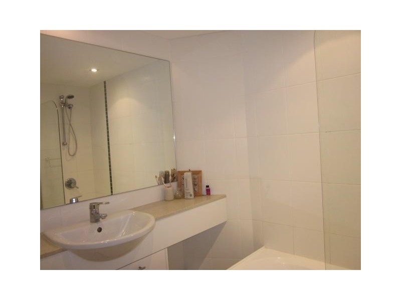 1/29-33 Waine Street, Freshwater NSW 2096