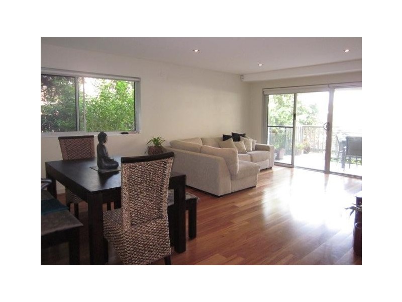 1/29-33 Waine Street, Freshwater NSW 2096