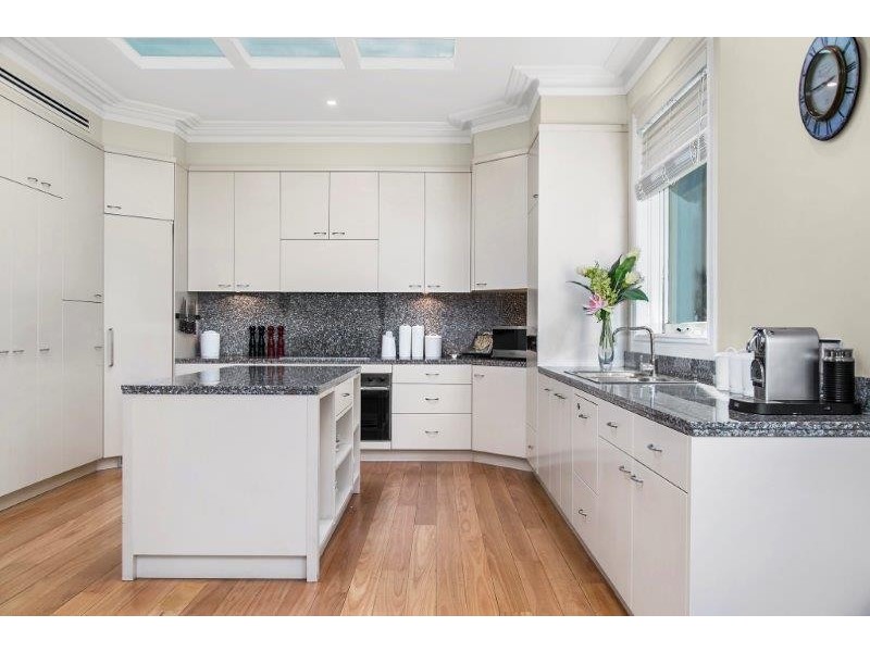 31 Stanley Avenue, Mosman NSW 2088