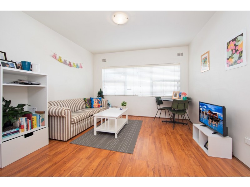 2/17 Mitchell Road, Mosman NSW 2088