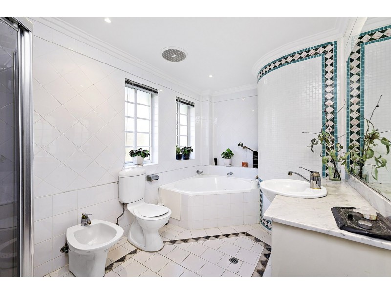 4/9 Walton Crescent, Abbotsford NSW 2046