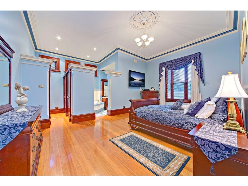 16 Eurella Street, Burwood NSW 2134