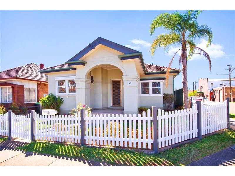 2 Sym Avenue, Burwood NSW 2134