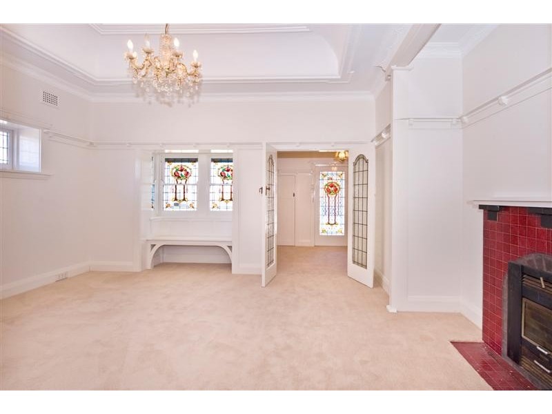 2 Sym Avenue, Burwood NSW 2134