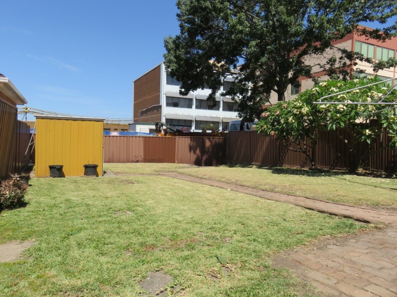 36 Neich Parade, Burwood NSW 2134