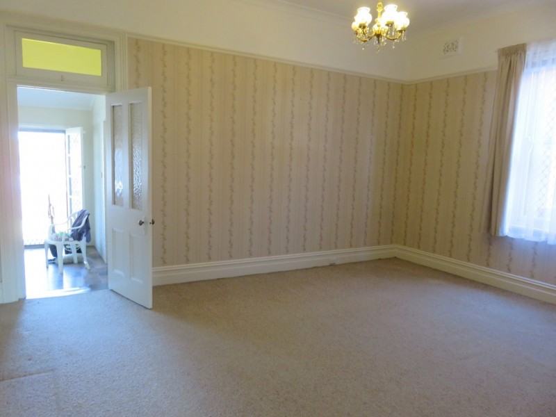 36 Neich Parade, Burwood NSW 2134