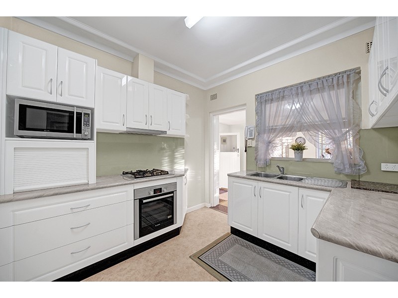 1B Iceton Street, Burwood NSW 2134