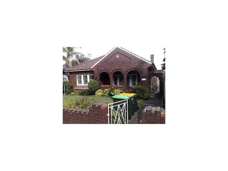 3/207A Burwood Road, Burwood NSW 2134