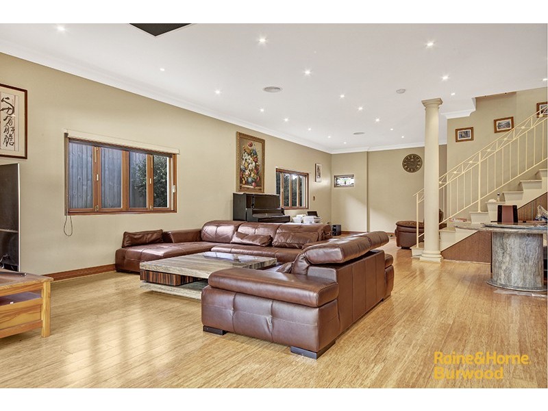21 Badminton Road, Croydon NSW 2132