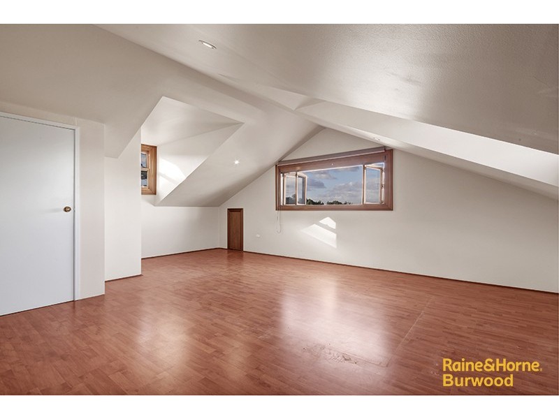 21 Badminton Road, Croydon NSW 2132