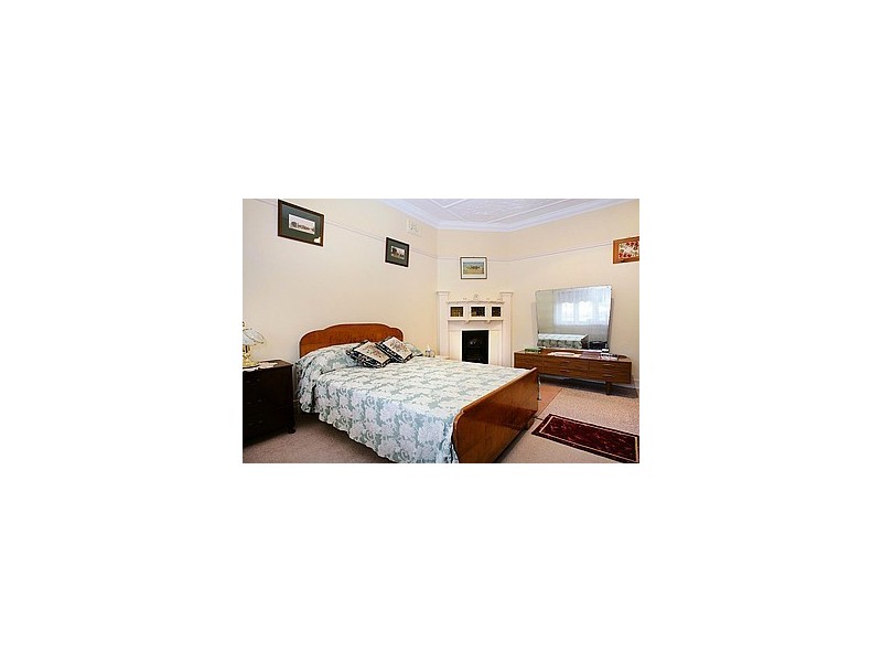 14  Paisley Road, Croydon NSW 2132