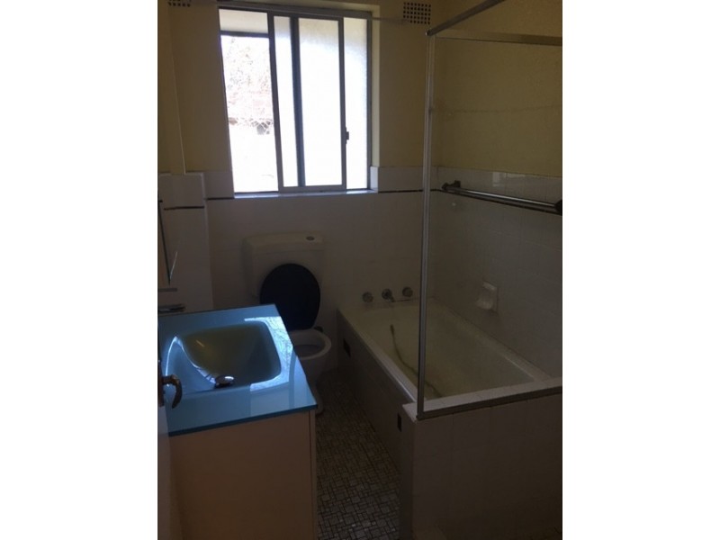 2 Evelyn Avenue, Concord NSW 2137