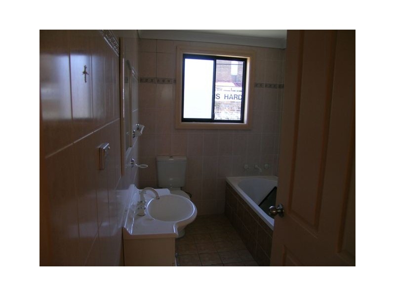 1/10A Paisley Lane, Croydon NSW 2132