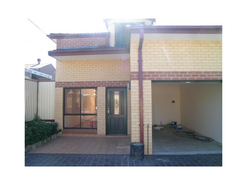 1/10A Paisley Lane, Croydon NSW 2132
