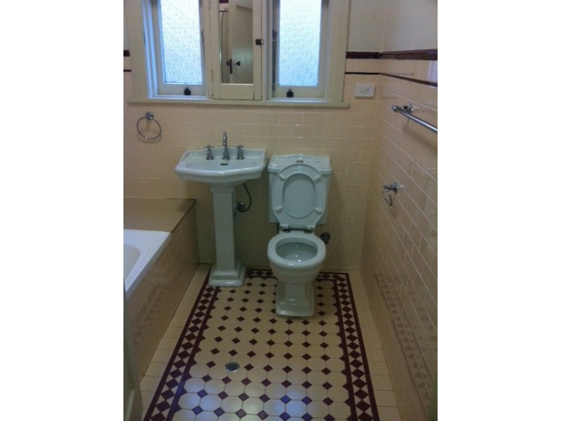 2/25 Clarence Street, Burwood NSW 2134