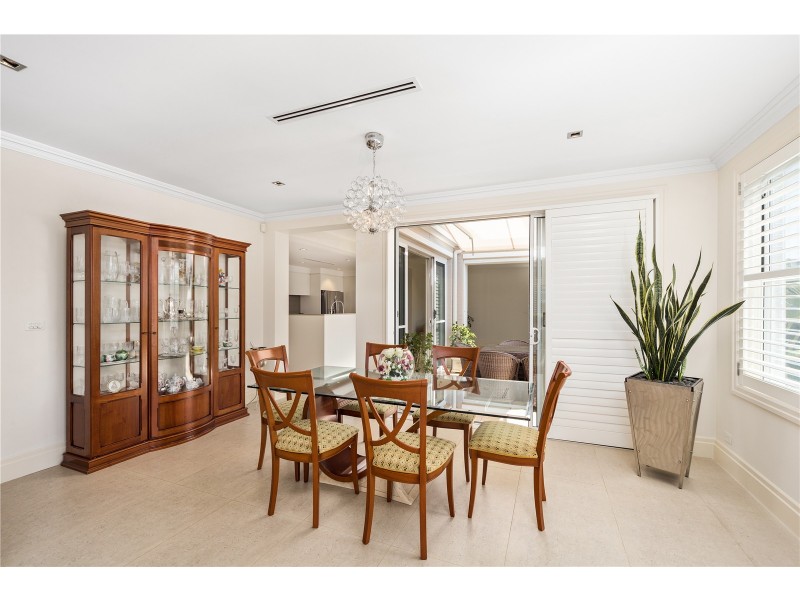 17 Vineyard Way, Breakfast Point NSW 2137