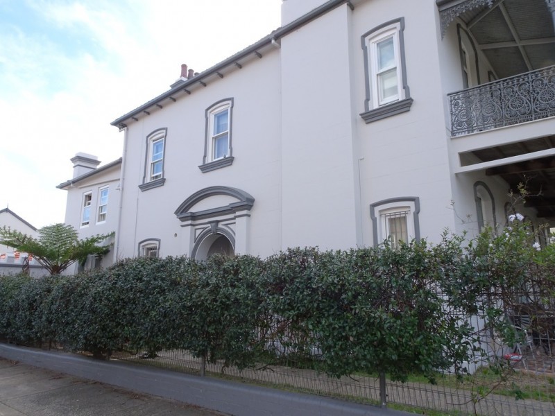 16 Holt Street, Stanmore NSW 2048