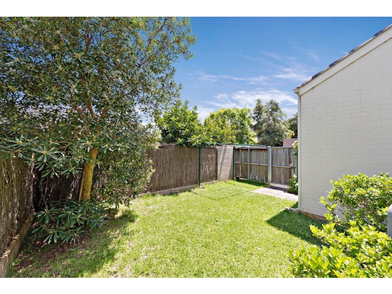 16 Theile Avenue, Newington NSW 2127