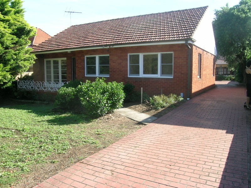 17 Livingstone Street, Burwood NSW 2134