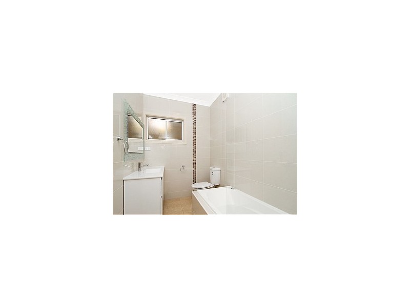 18 Luke Avenue, Burwood NSW 2134