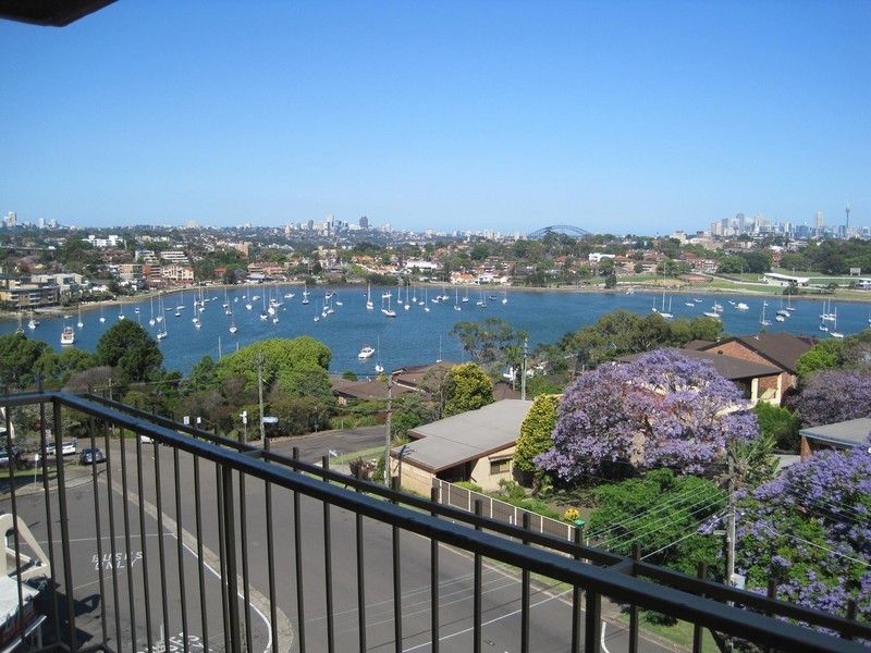 24/1 Bortfield Drive, Chiswick NSW 2046
