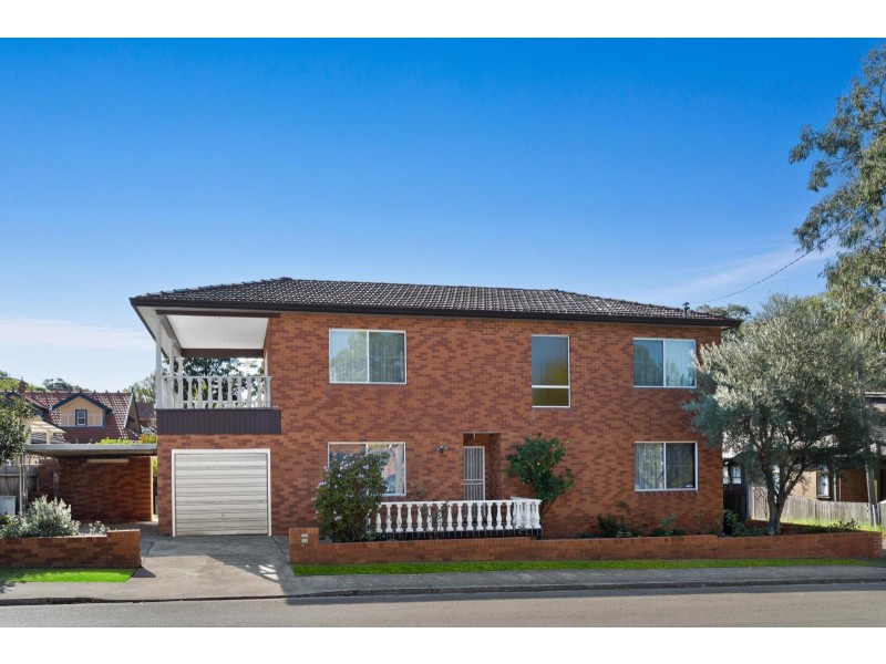 33 Wyatt Avenue, Burwood NSW 2134