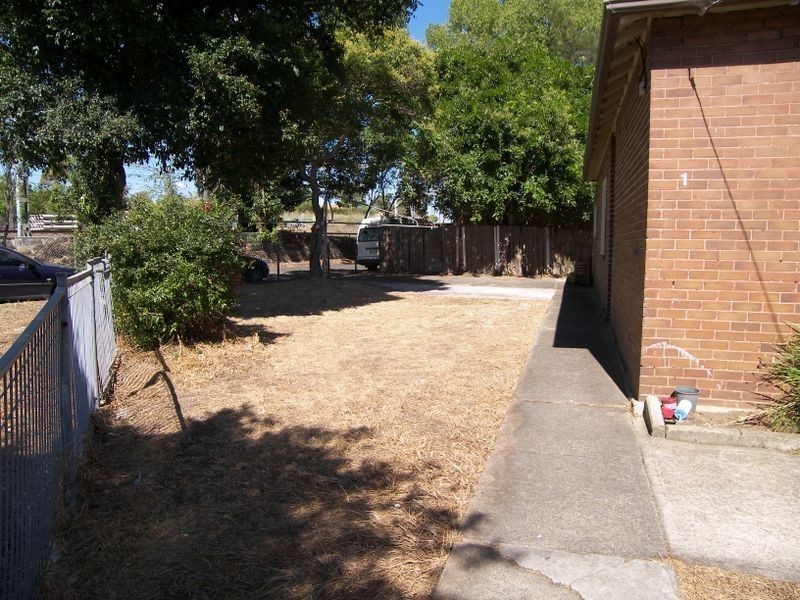 1/1 Assets Street, Campsie NSW 2194